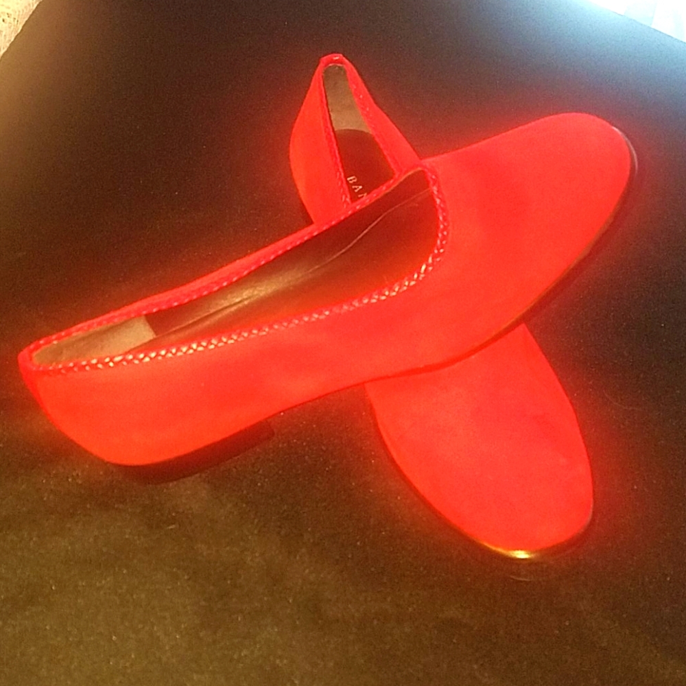 Low heal red velour bandolino sz 10